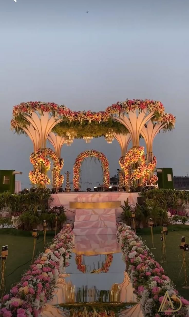 Lighting & Decoration 13