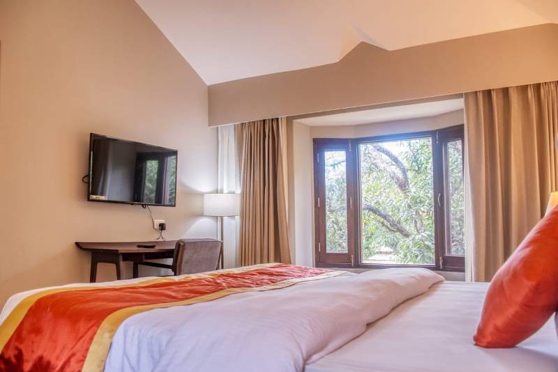 Tiger Camp Resort 4